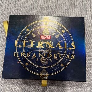 Urban Decay Eternals Cosmic Eyeshadow Palette